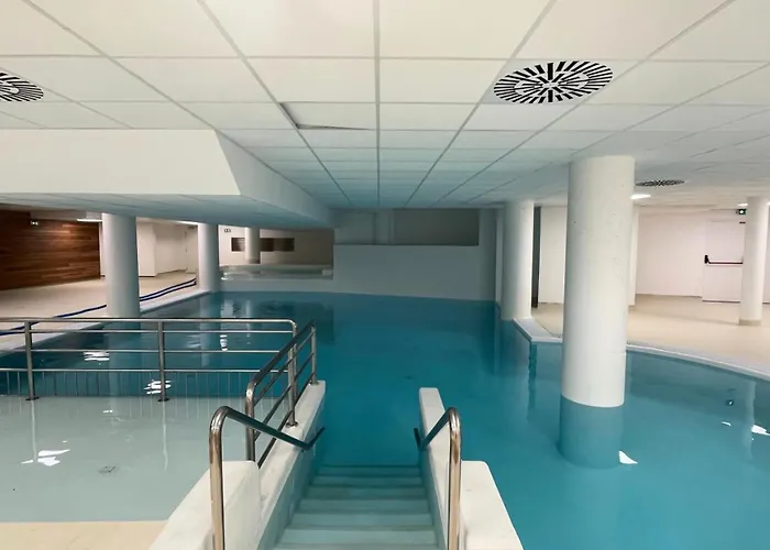 Le Portillo - Piscine - 2 Pieces Pour 8 Personnes Mae-4863